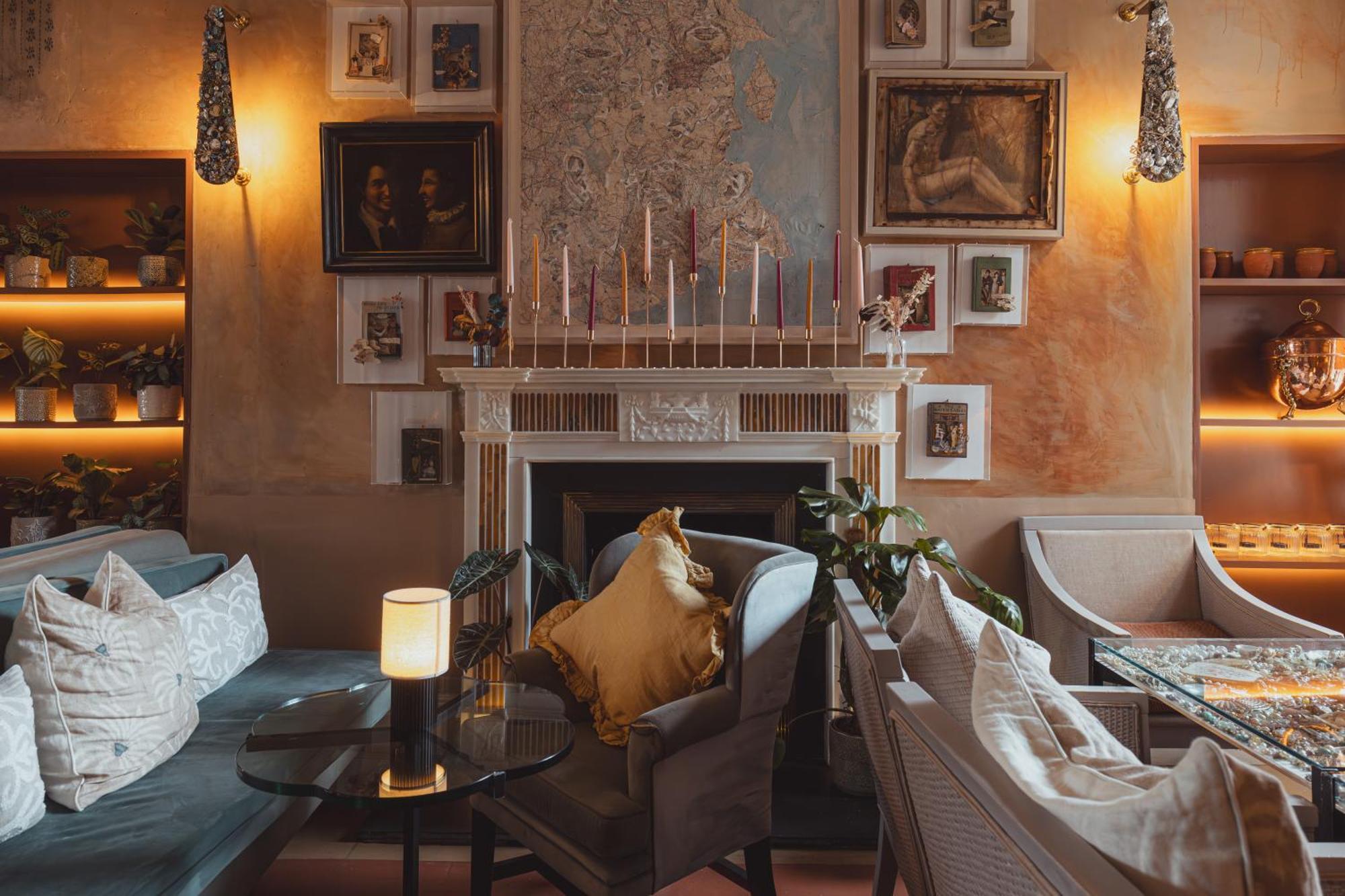 No 15 By Guesthouse, Bath Exterior foto The Drawing Room at The Ivy, St John's Wood